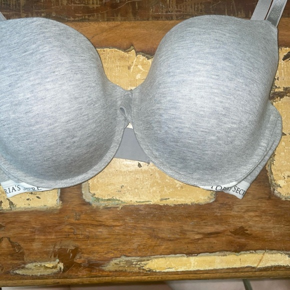 Victoria’s Secret T Shirt Lightly Lined Underwire Demi Gray Bra 34DDD - Picture 2 of 12